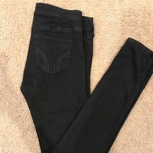 BNWOT Black Hollister skinny jeans